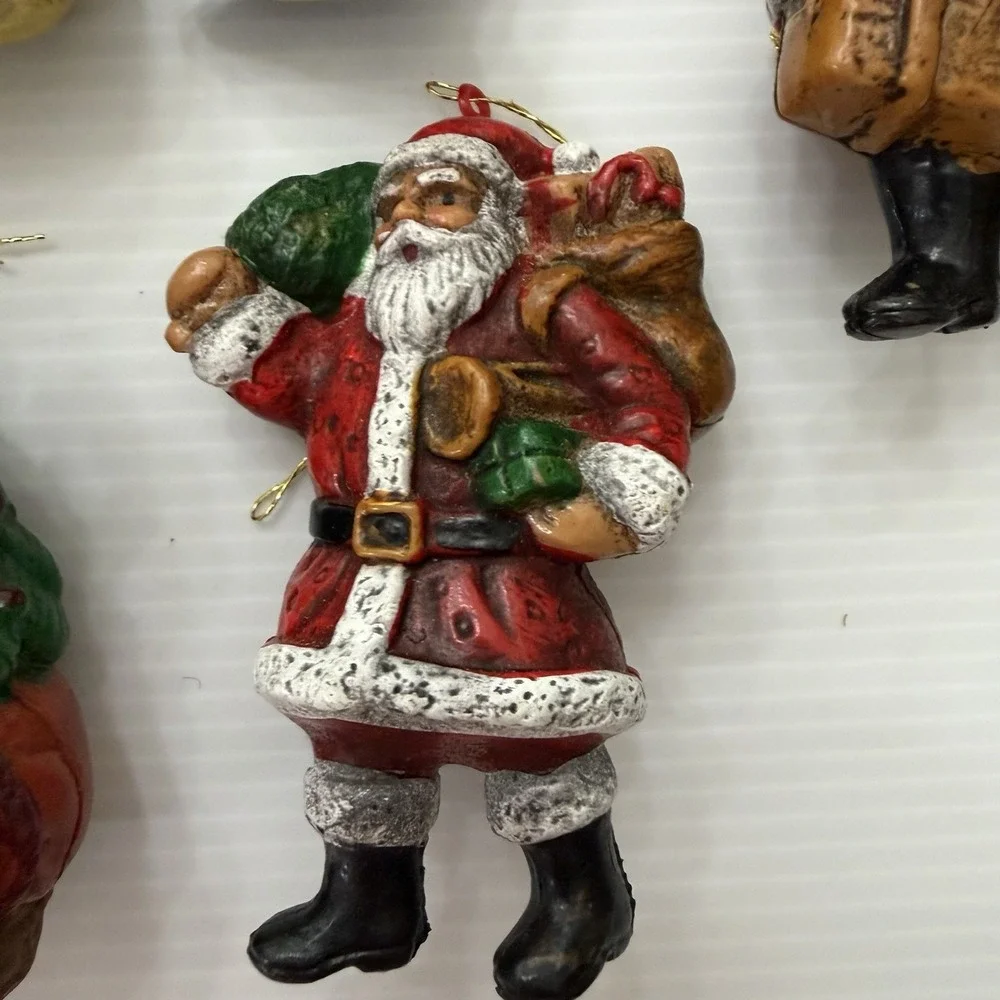 Lot If 5 Vintage Plastic Santa Claus Christmas Ornaments Holiday Tree Decoration